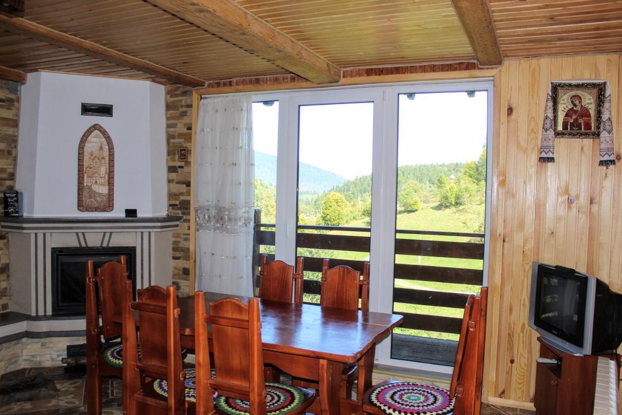 Cottage "Karpatske Shale" Yaremche Exterior photo